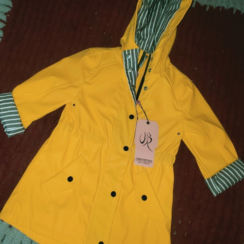 Urban republic abrigo de lluvia talla 2